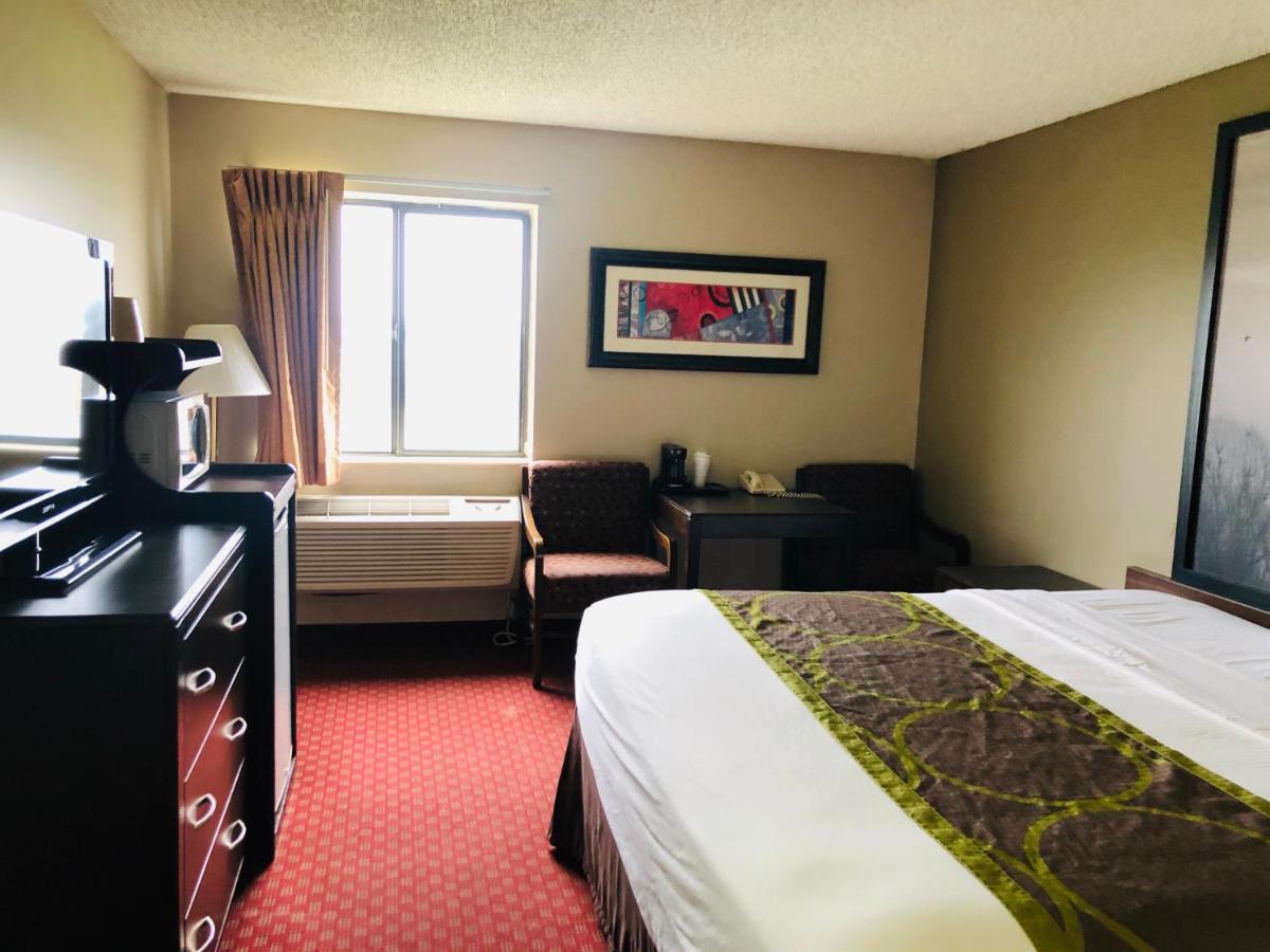 ซูเปอร์ 8 บาย วินด์แฮม โอมาฮา เซาท์เวสต์ Hotel ภายนอก รูปภาพ