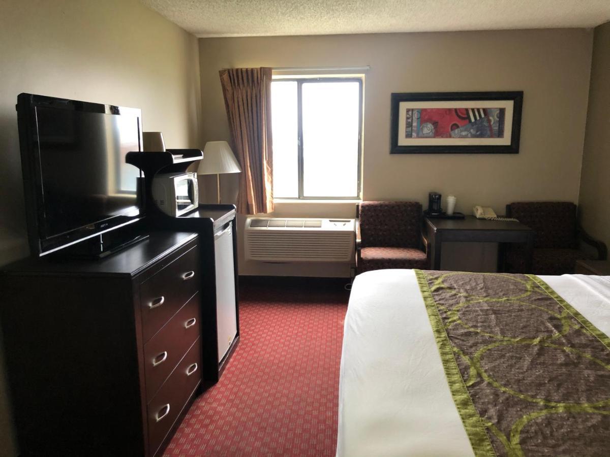 ซูเปอร์ 8 บาย วินด์แฮม โอมาฮา เซาท์เวสต์ Hotel ภายนอก รูปภาพ