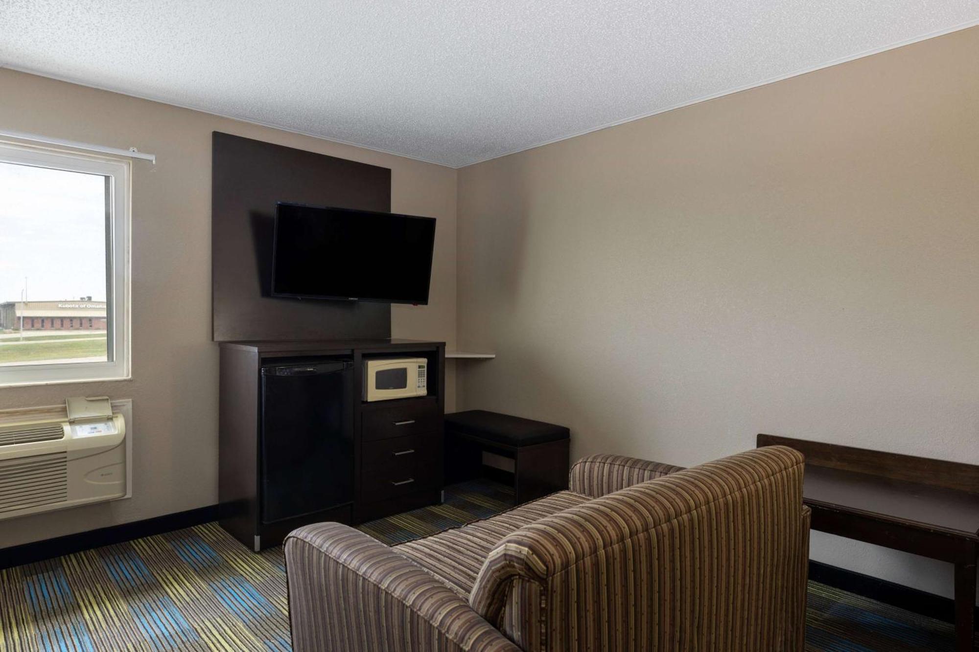 ซูเปอร์ 8 บาย วินด์แฮม โอมาฮา เซาท์เวสต์ Hotel ภายนอก รูปภาพ