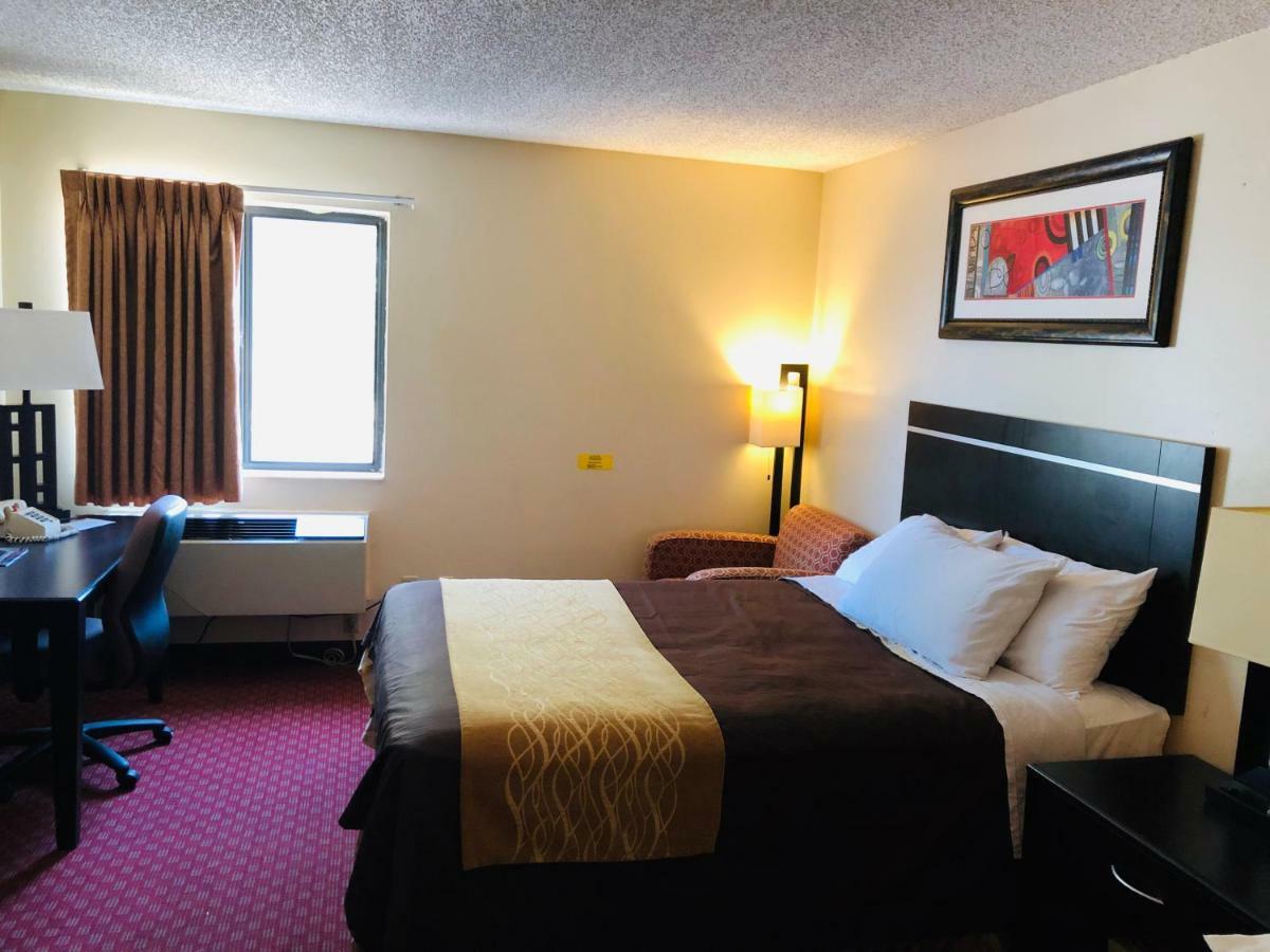 ซูเปอร์ 8 บาย วินด์แฮม โอมาฮา เซาท์เวสต์ Hotel ภายนอก รูปภาพ