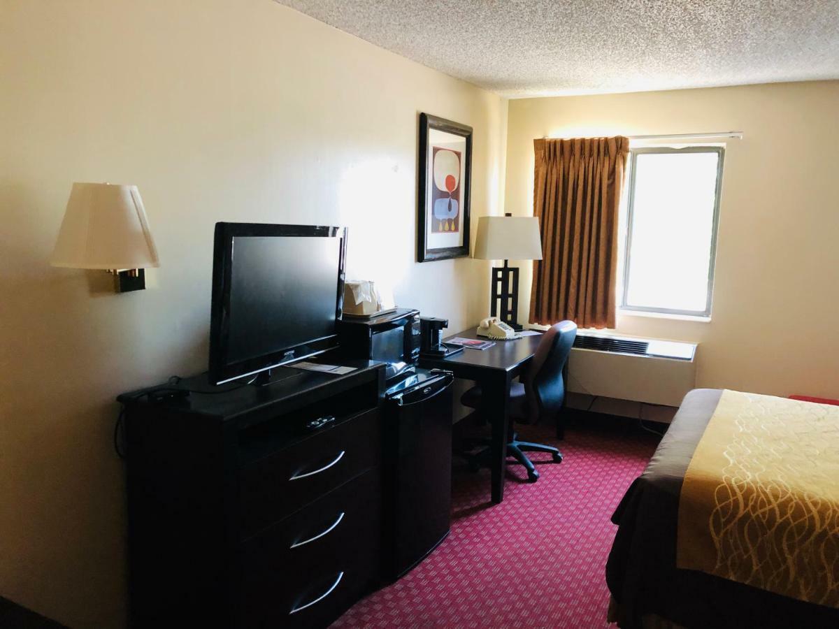 ซูเปอร์ 8 บาย วินด์แฮม โอมาฮา เซาท์เวสต์ Hotel ภายนอก รูปภาพ